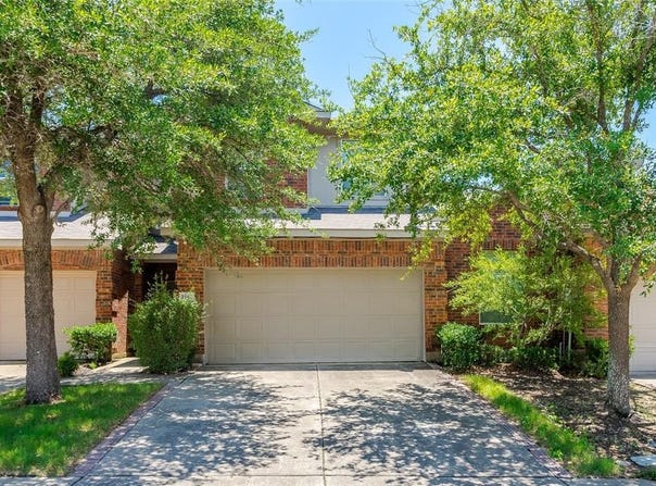 2142 Stonebrook Lane, Mesquite, TX 75181