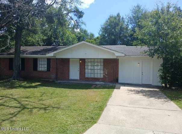 1710 62nd Avenue, Gulfport, MS 39501