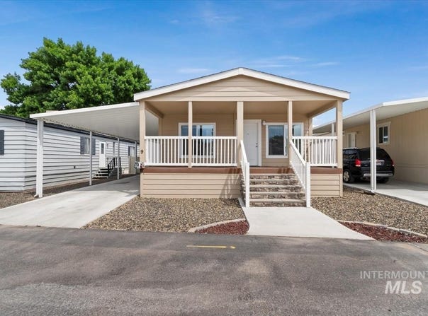 2401 S Owyhee St, Boise, ID 83705