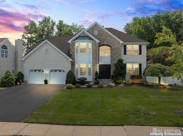 15 Autumn Lane, East Brunswick, NJ 08816