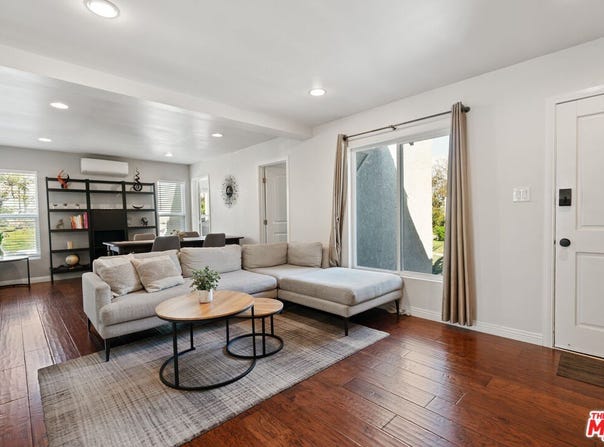 1301 S Hudson Ave, Los Angeles, CA 90019