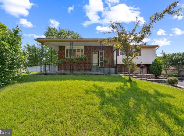 410 DOROTHY DRIVE, KING OF PRUSSIA, PA 19406