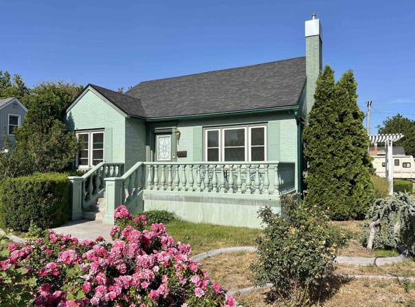 710 Locust St, Twin Falls, ID 83301-6949