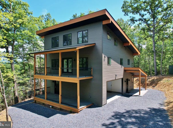 1034 GREENVIEW, BASYE, VA 22810