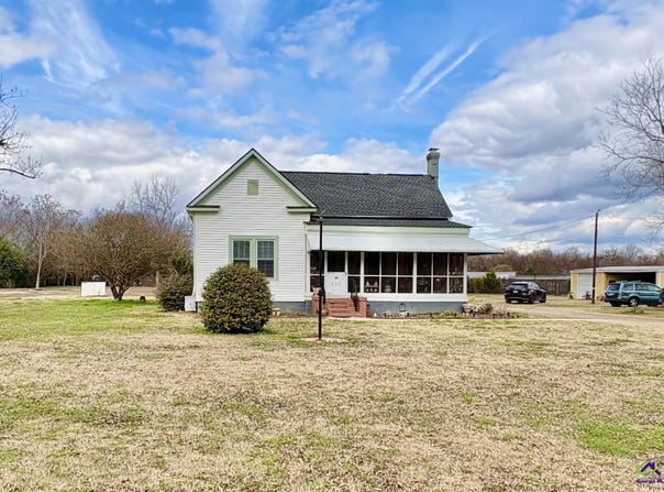 205 White Road, Byron, GA 31008