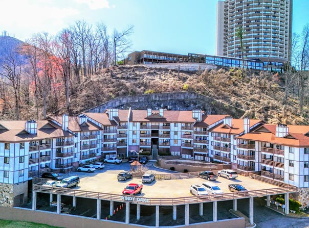 616 Turkey Nest Road, Gatlinburg, TN 37738