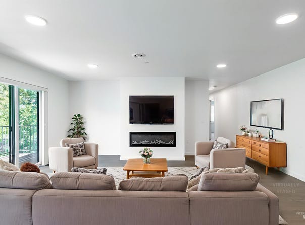 115 N Almon #104, Moscow, ID 83843