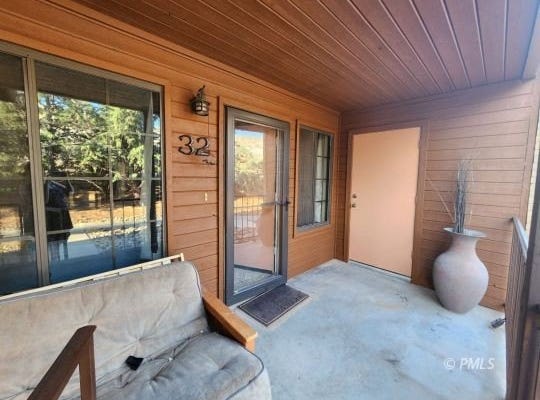 1032 Tower Butte Rd, Greenehaven, AZ 86040