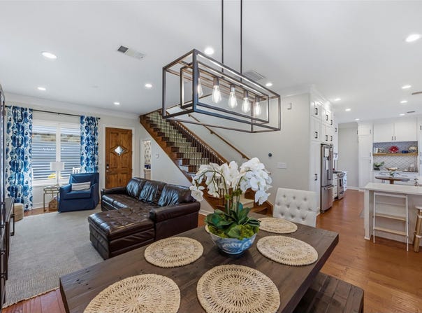 1621 Enfield Rd, Austin, TX 78703