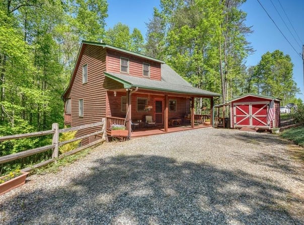 43 Melton Dr., Blairsville, GA 30512