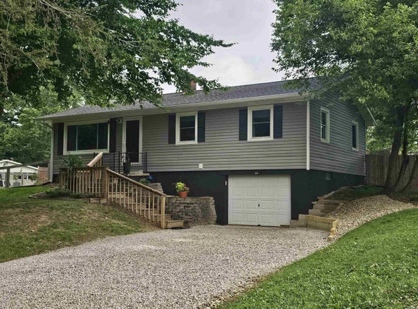 5390 W Hillcrest Drive, Bloomington, IN 47404