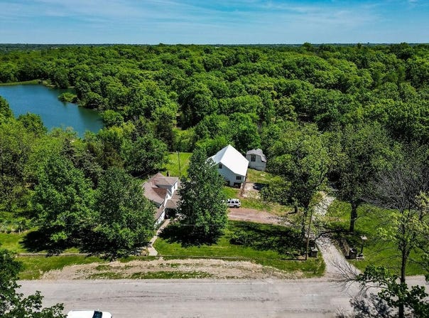 10506 CR LIV 229 Road, Chillicothe, MO 64601