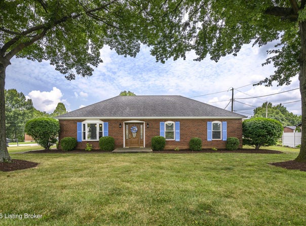 500 Bentbrook Dr, New Albany, IN 47150