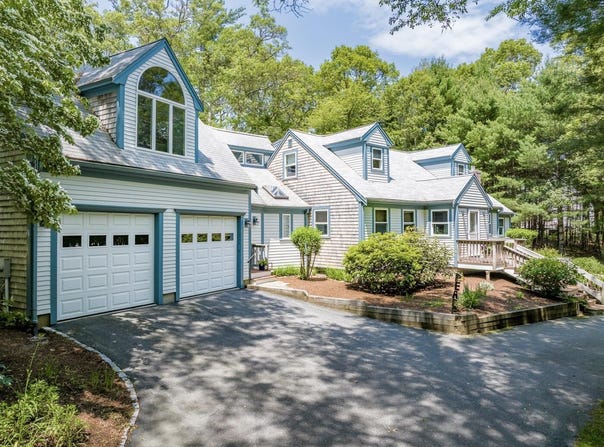239 Whistleberry Drive, Marstons Mills, MA 02648