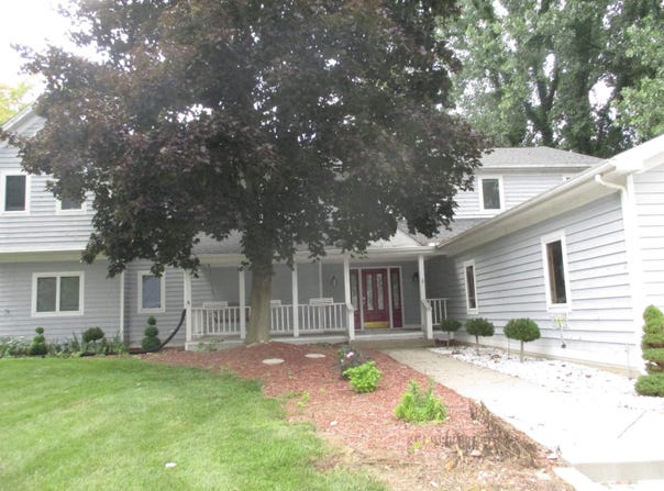 59181 High Pointe Drive, South Bend, IN 46614