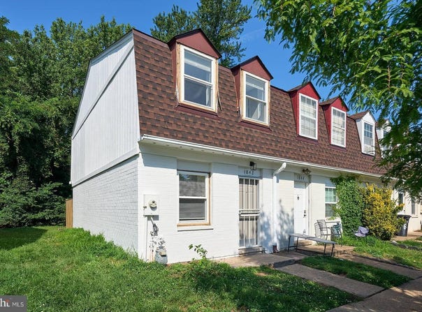 1842 DUTCH VILLAGE, LANDOVER, MD 20785