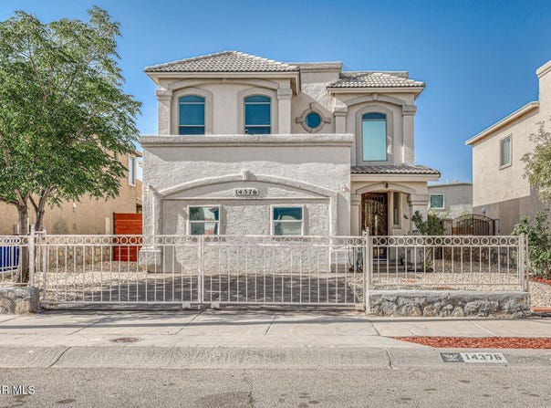 14376 N Cave Drive, El Paso, TX 79938