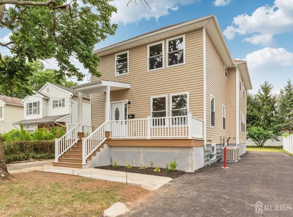 33 Florence Street, Edison, NJ 08817