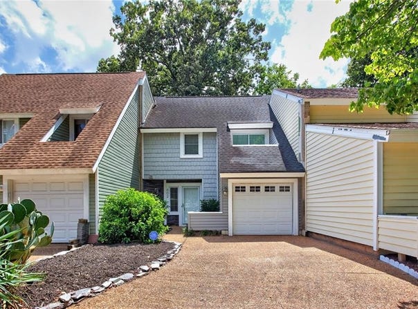 602 Lake Ridge Place, Virginia Beach, VA 23452