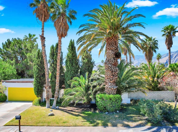 1385 E Via Escuela, Palm Springs, CA 92262