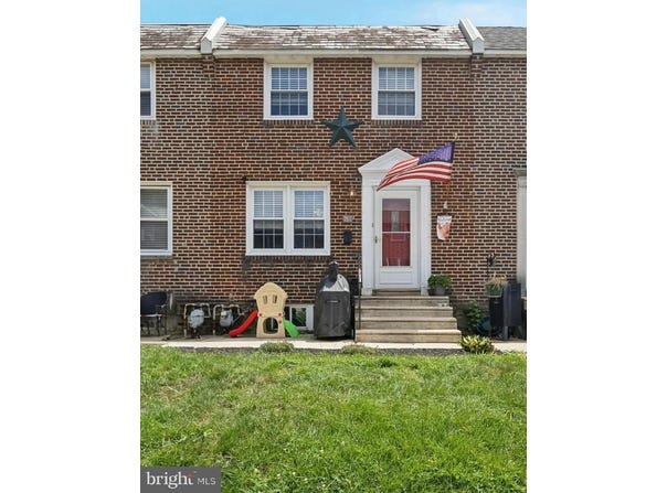 81 S HARWOOD AVENUE, UPPER DARBY, PA 19082