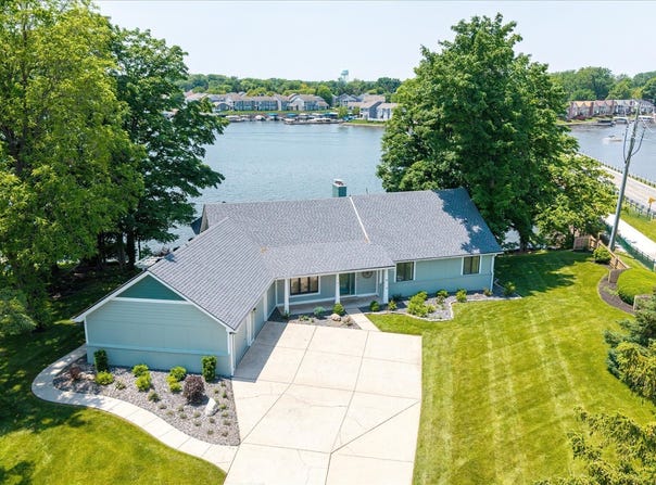 101 Edgewater Drive, Noblesville, IN 46062