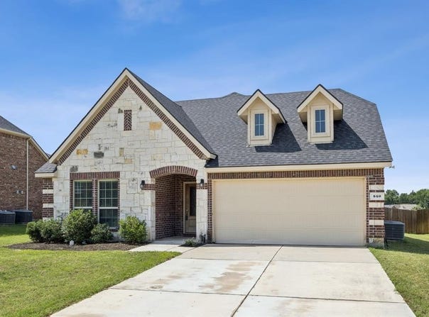540 Winnetka Drive, Oak Point, TX 75068