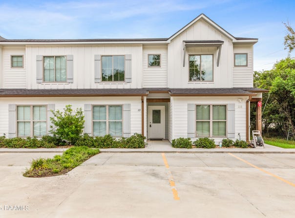 113 Oak Plains Alley, Lafayette, LA 70508