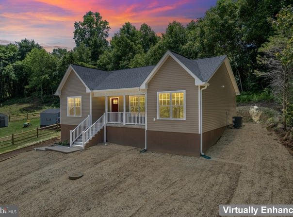 336 AMERICAN DRIVE, MONTROSS, VA 22520