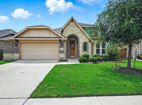 1008 Snowbird Drive, Little Elm, TX 75068