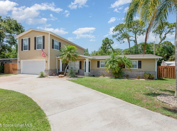 350 Brentwood Court, Merritt Island, FL 32952
