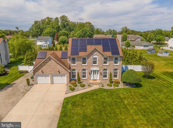2100 FREDERICK Court, VINELAND, NJ 08361