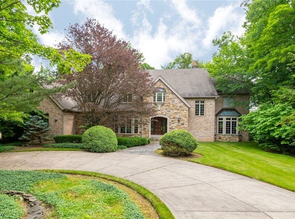 8960 Lanes End Drive, Novelty, OH 44072