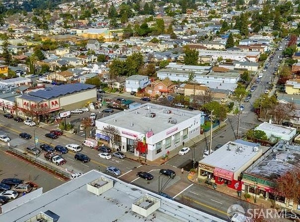 4050 Macarthur Boulevard, Oakland, CA 94619