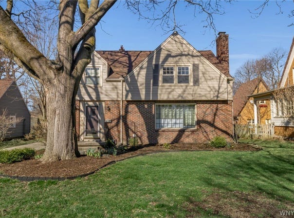 87 Monroe Drive, Buffalo, NY 14221
