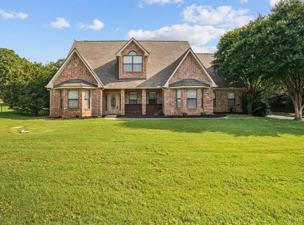 250 Timberleaf Drive, Double Oak, TX 75077