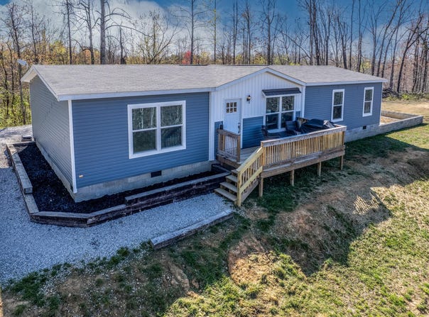 5170 State Hwy 3298, Olive Hill, KY 41164