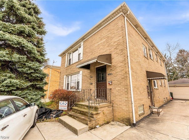 2915 Snow Road, Parma, OH 44134