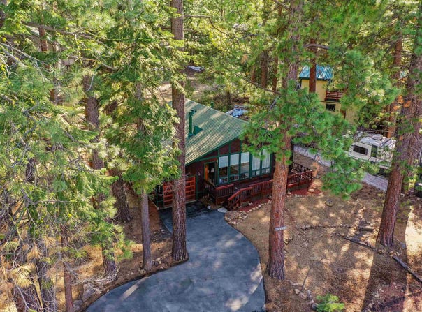 14975 Donnington Lane, Truckee, CA 96161