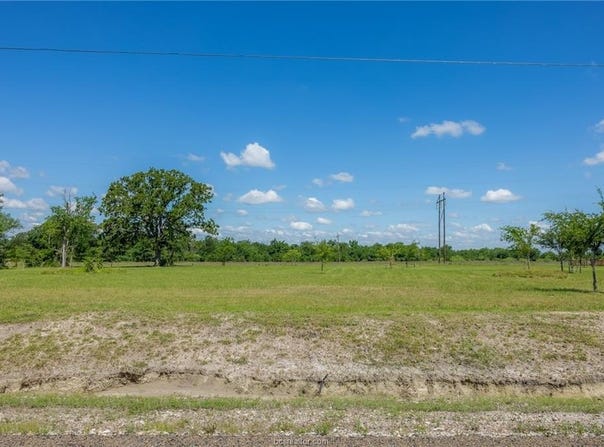 6781 Atakapan Trail, Bedias, TX 77831