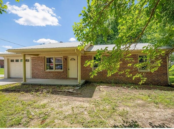 100 Hop Anderson Ln, GAINESBORO, TN 38562