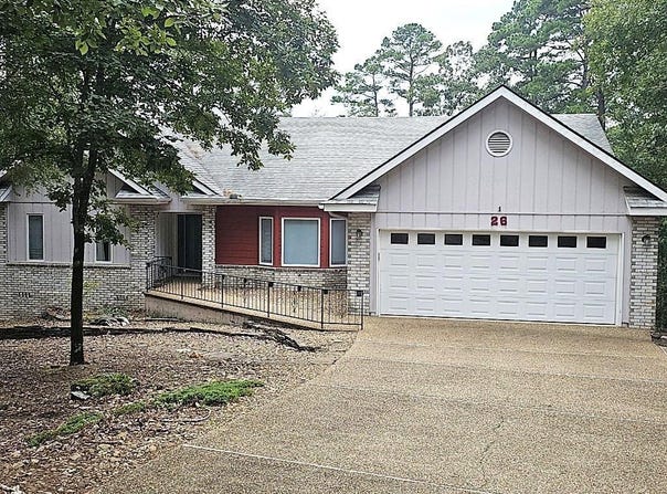 26 Sosegado Lane, Hot Springs Village, AR 71909