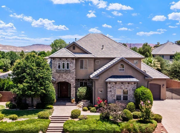 1383 Sweetwater CIR, St George, UT 84790