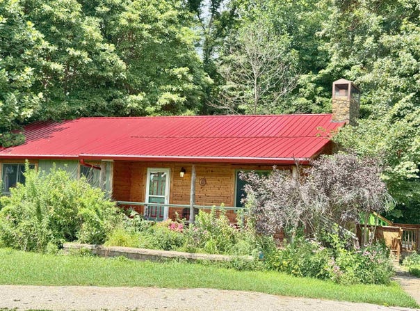 8029 E McVille Road, Solsberry, IN 47459