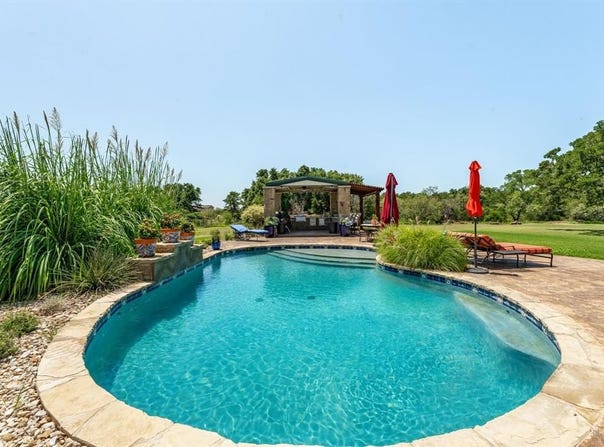 261 Dub Lane, Poolville, TX 76487