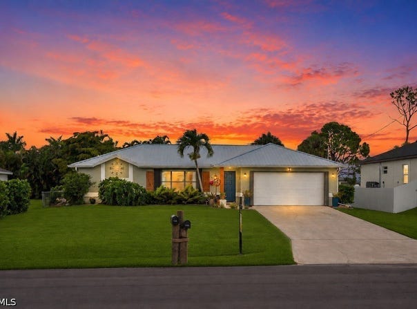 2017 NW 7th Street, Cape Coral, FL 33993