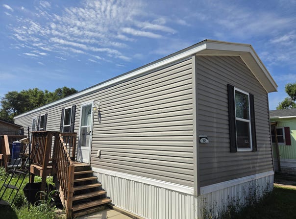 1105 Kellogg Avenue, Janesville, WI 53545