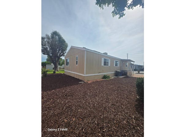 1855 E. Riverside Dr., Ontario, CA 91761