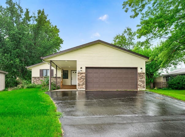 830 Lake Summerset Road, LAKE SUMMERSET, IL 61019