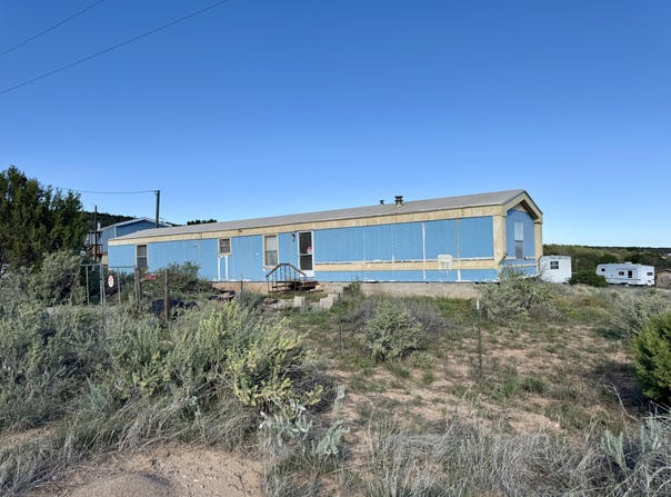 7 Lost Canyon Road, Edgewood, NM 87015